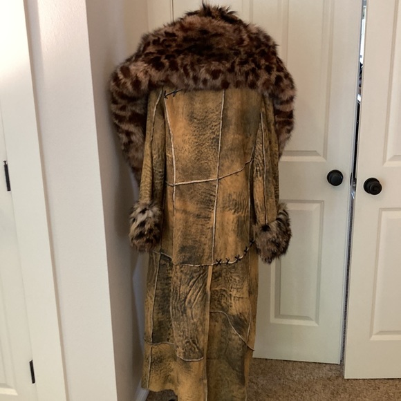 Gorgeous fur coat by Modello Brand new size 44 - Picture 7 of 13